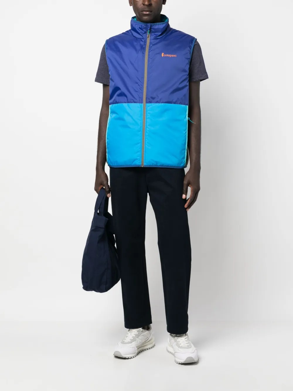 COTOPAXI Teca Cálido reversible vest | Waistcoats & Gilets | Image 2