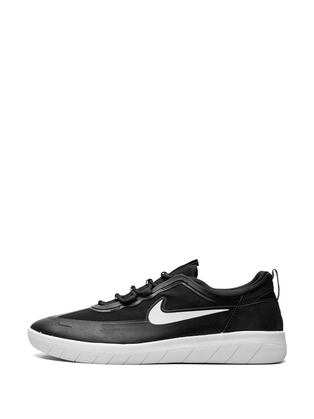 Nike Nyjah Free 2 SB "Black Black Black White" sneakers WOMEN