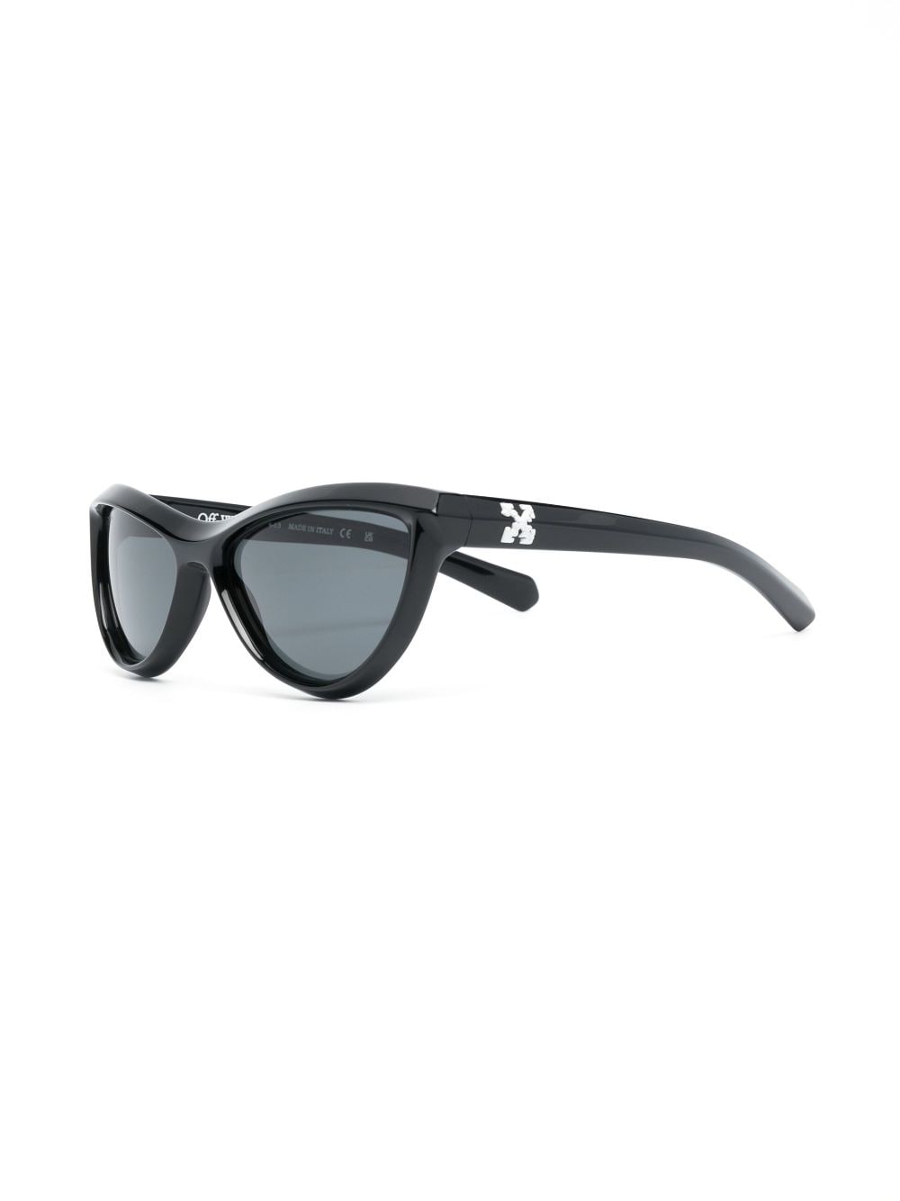 Image 2 of Off-White Eyewear نظارة شمس 'أتلانتا' بإطار عين القطة