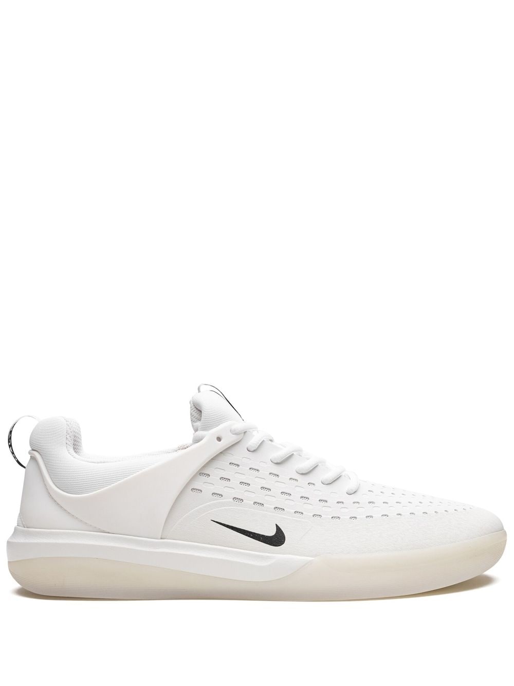 Nike Sb Nyjah 3 Sneakers In White