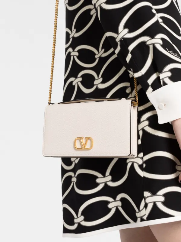 ショルダーバッグ・ポシェット ALENTINO GARAVANI Vlogo signature leather bag White Valentino Garavani Vlogo Signature wallet-on-chain