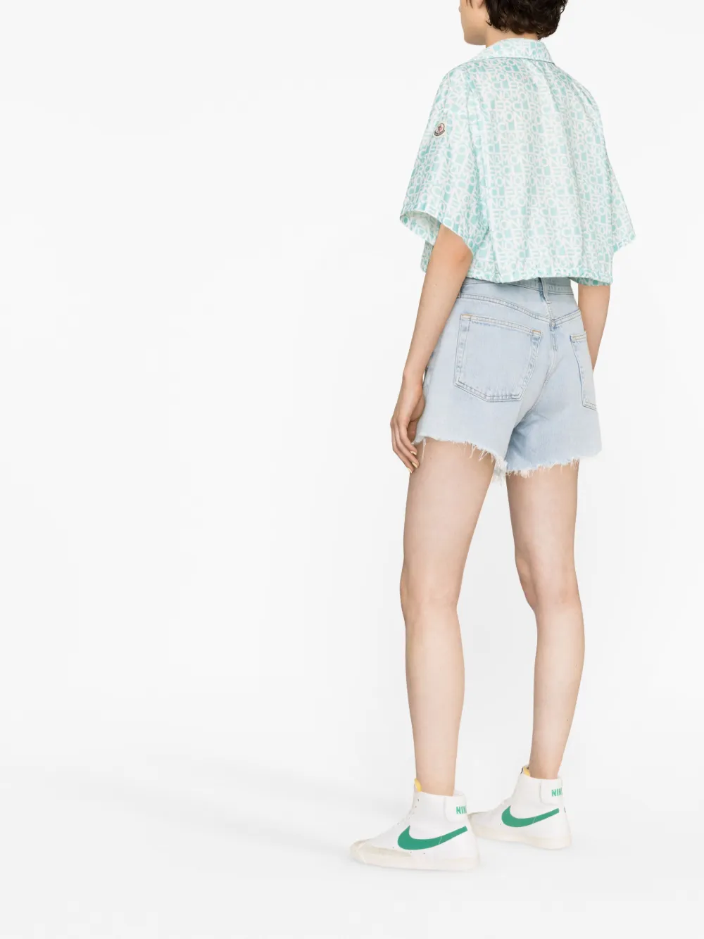 MONCLER LOGO-PRINT CROPPED SHIRT
