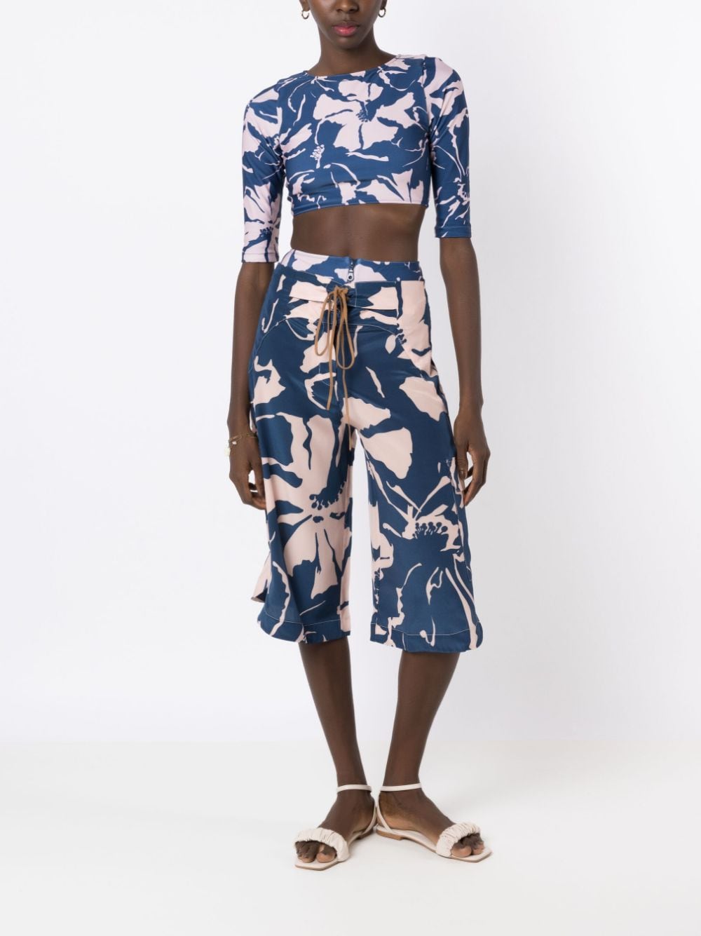 Shop Adriana Degreas Floral-print Silk Bermuda Shorts In Blue