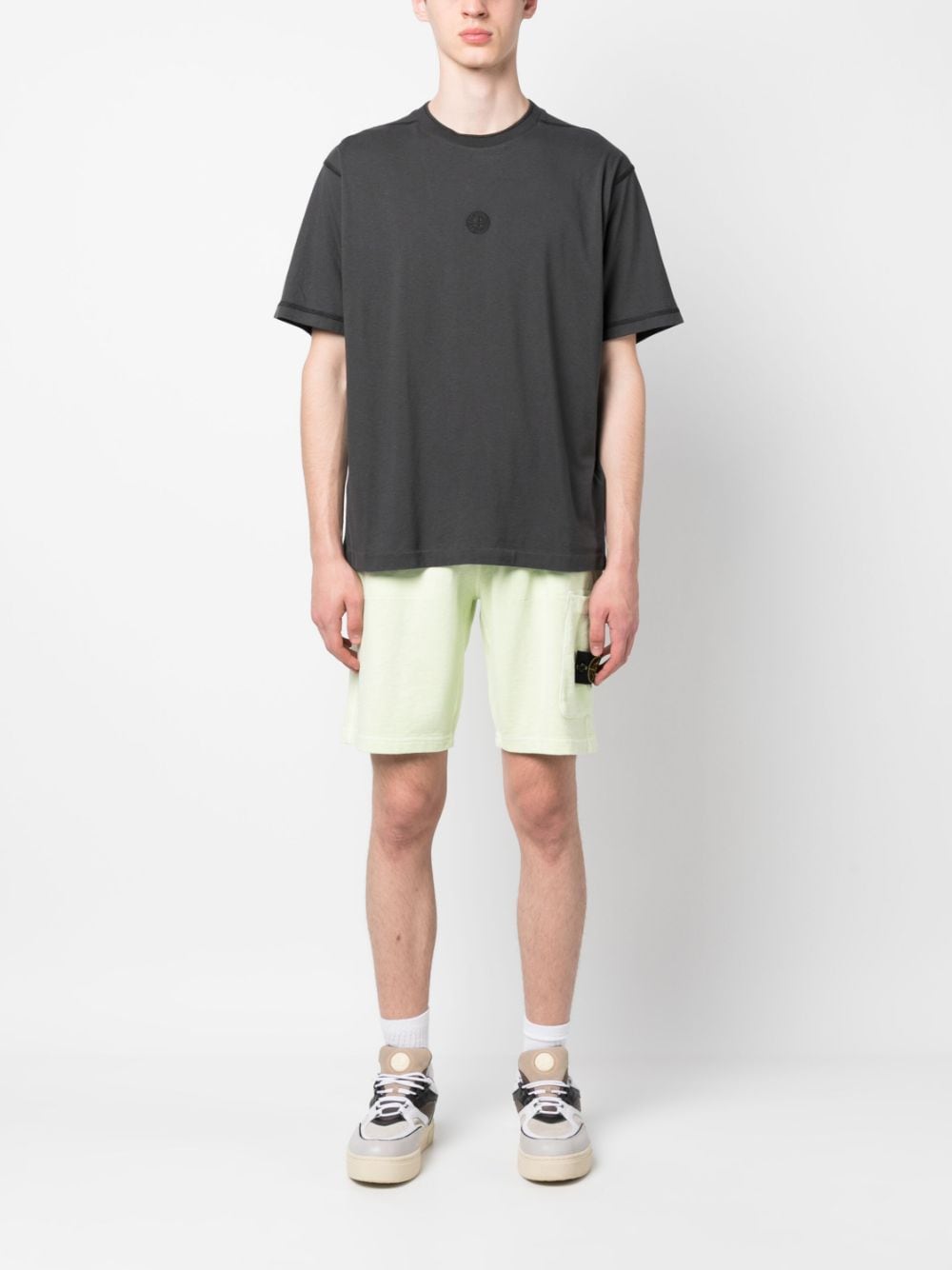 Shop Stone Island Compass-motif Cotton Shorts In Grün