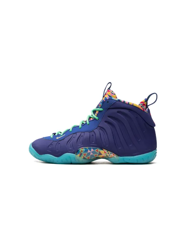 Nike little shops posite one