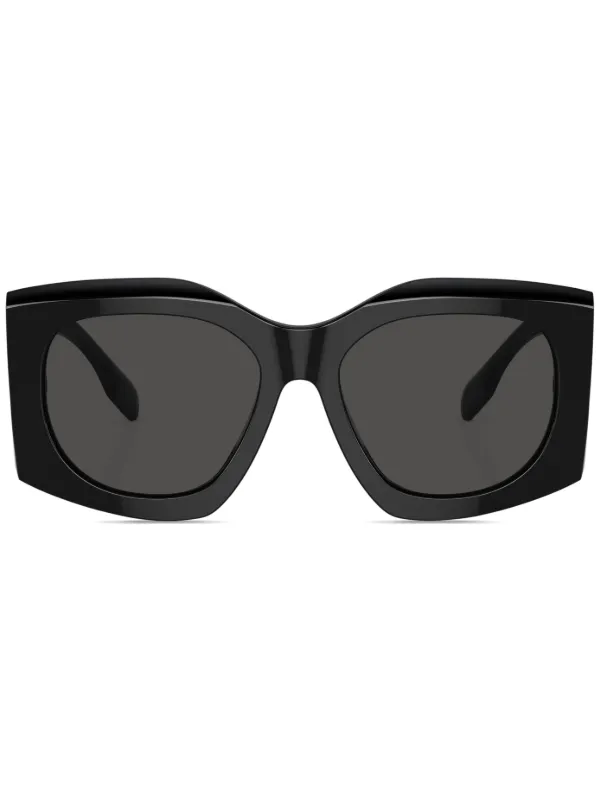 Burberry glasses outlet logo