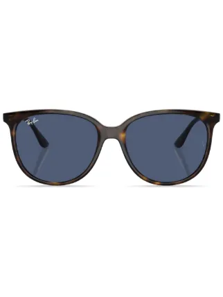 Ray-Ban