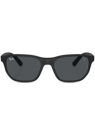 Ray-Ban