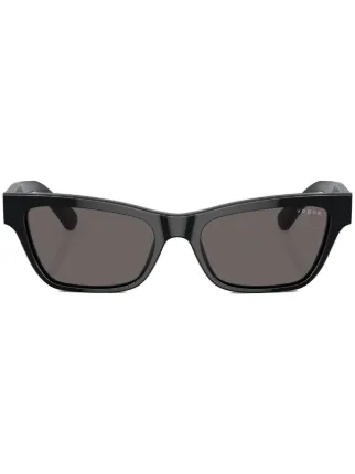 Cat eye 2024 sunglasses vogue