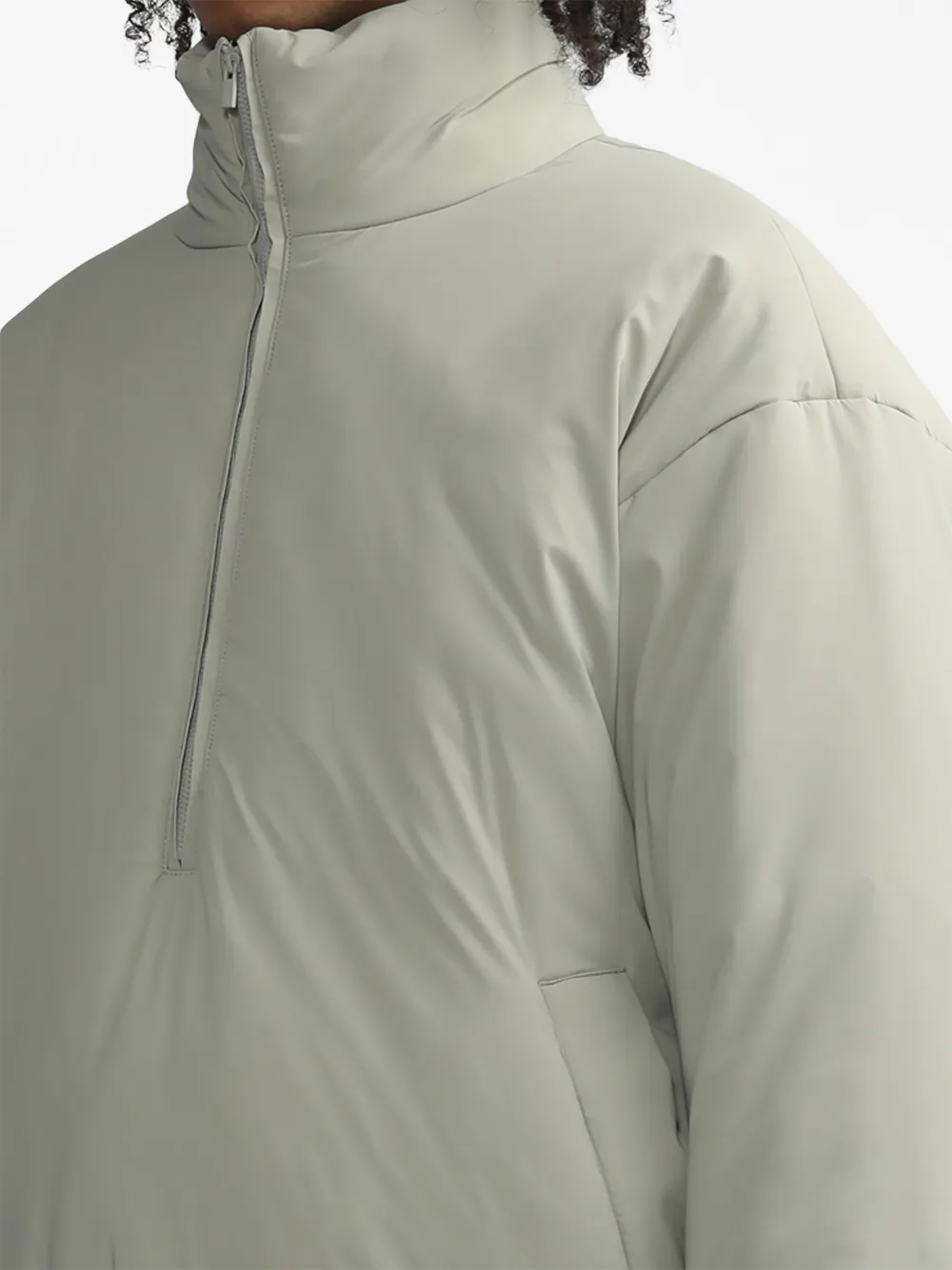 FEAR OF GOD ESSENTIALS Donsjack met hoge hals Beige