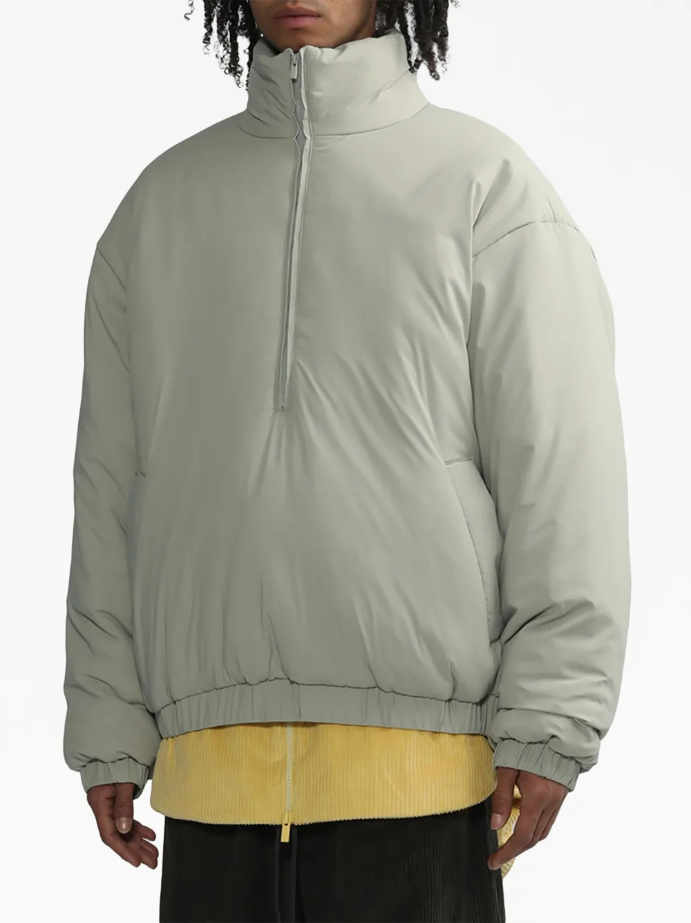 FEAR OF GOD ESSENTIALS Donsjack met hoge hals Beige