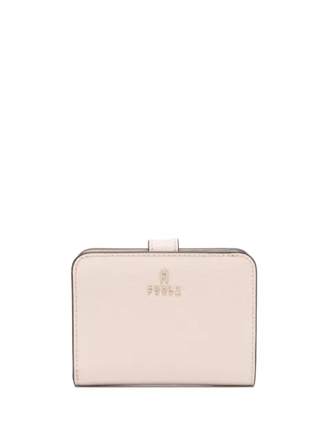 Furla cartera con letras del logo