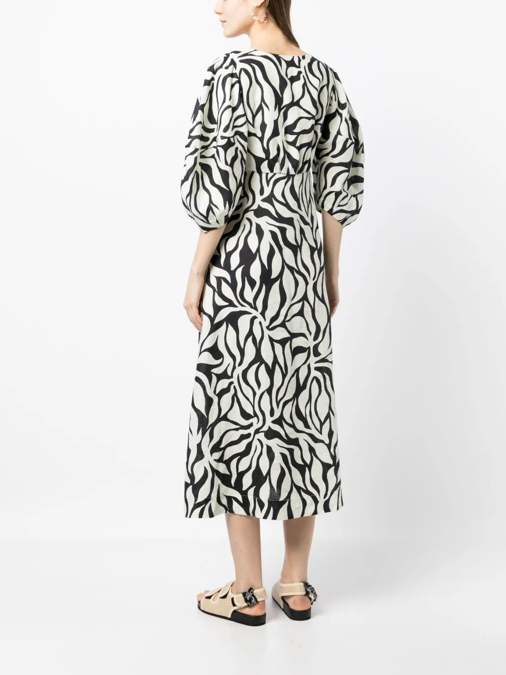 Cala De La Cruz Botanical-print Button-up V-neck Dress In Neutrals