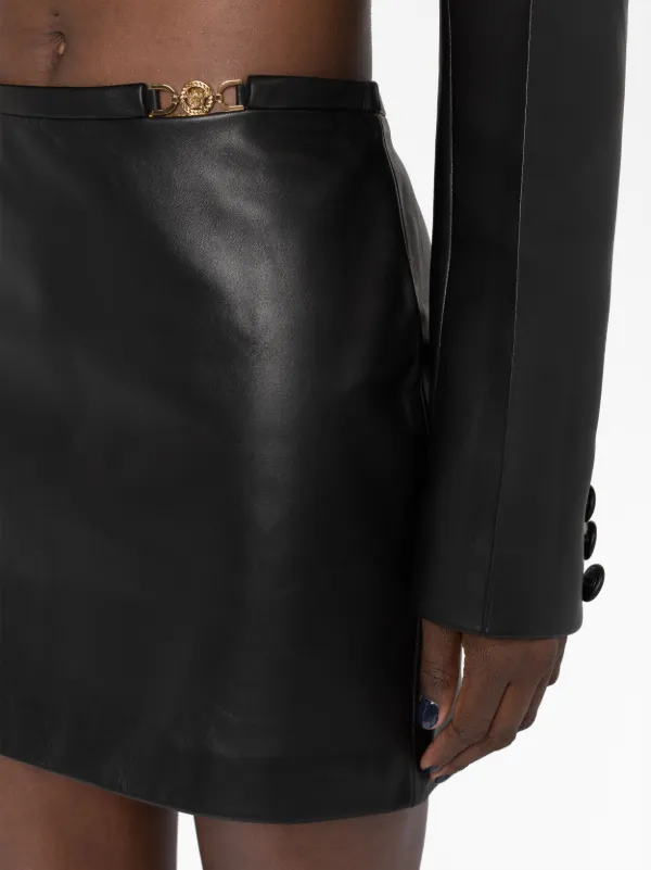 ヴェルサーチレザースカート