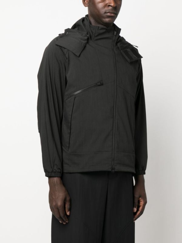 Asymmetric zip-up jacket in black - Snow Peak