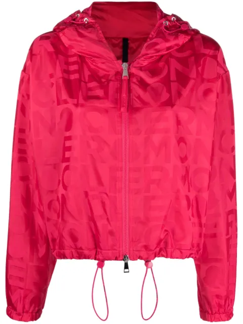 Moncler chamarra rompevientos con logo estampado