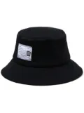 Maison MIHARA YASUHIRO logo-patch bucket hat - Black