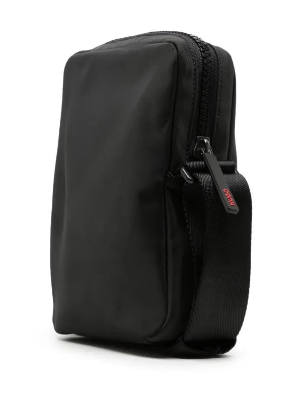 HUGO Mochila Tipo Mensajero Con Parche Del Logo Negro FARFETCH MX