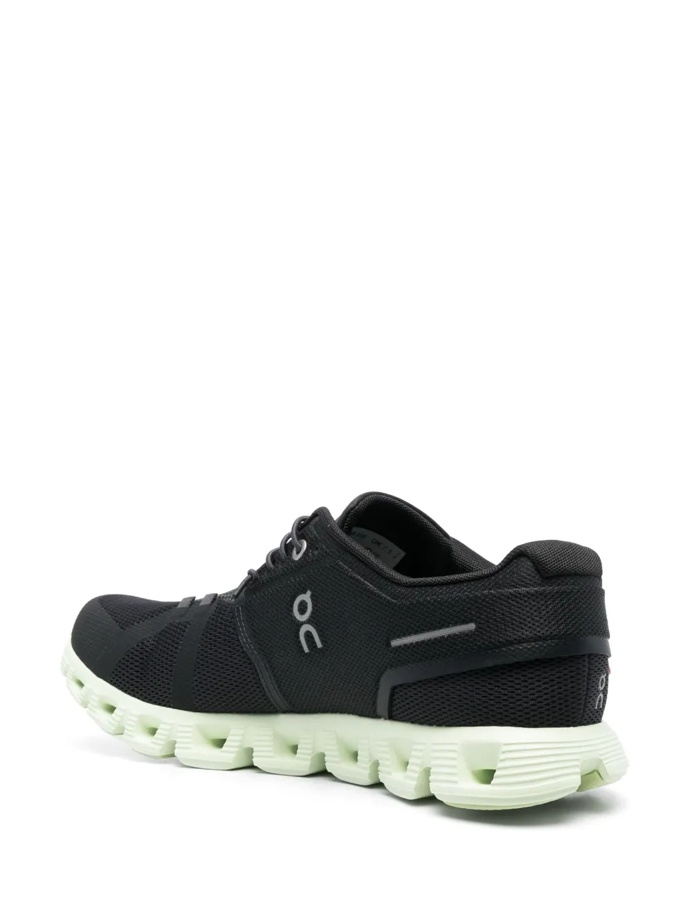 On Running Black Cloud 5 Low Top Sneakers In Black