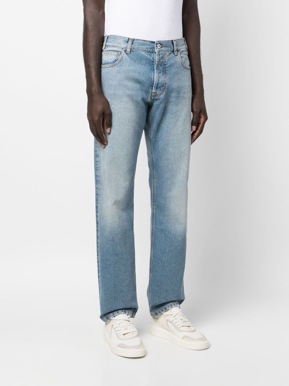 Shop Marcelo Burlon County Of Milan Straight-leg Washed Jeans In Blau