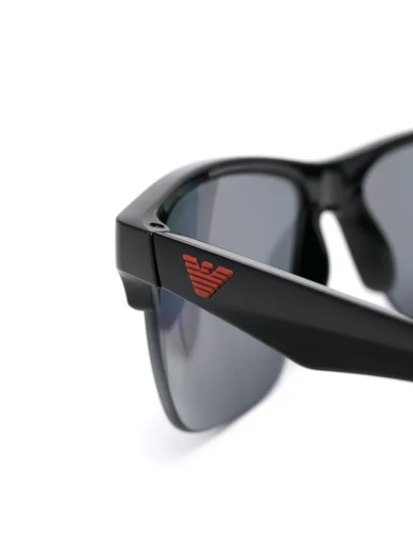 Emporio Armani oversize-frame Sunglasses | Black | FARFETCH display picture 3