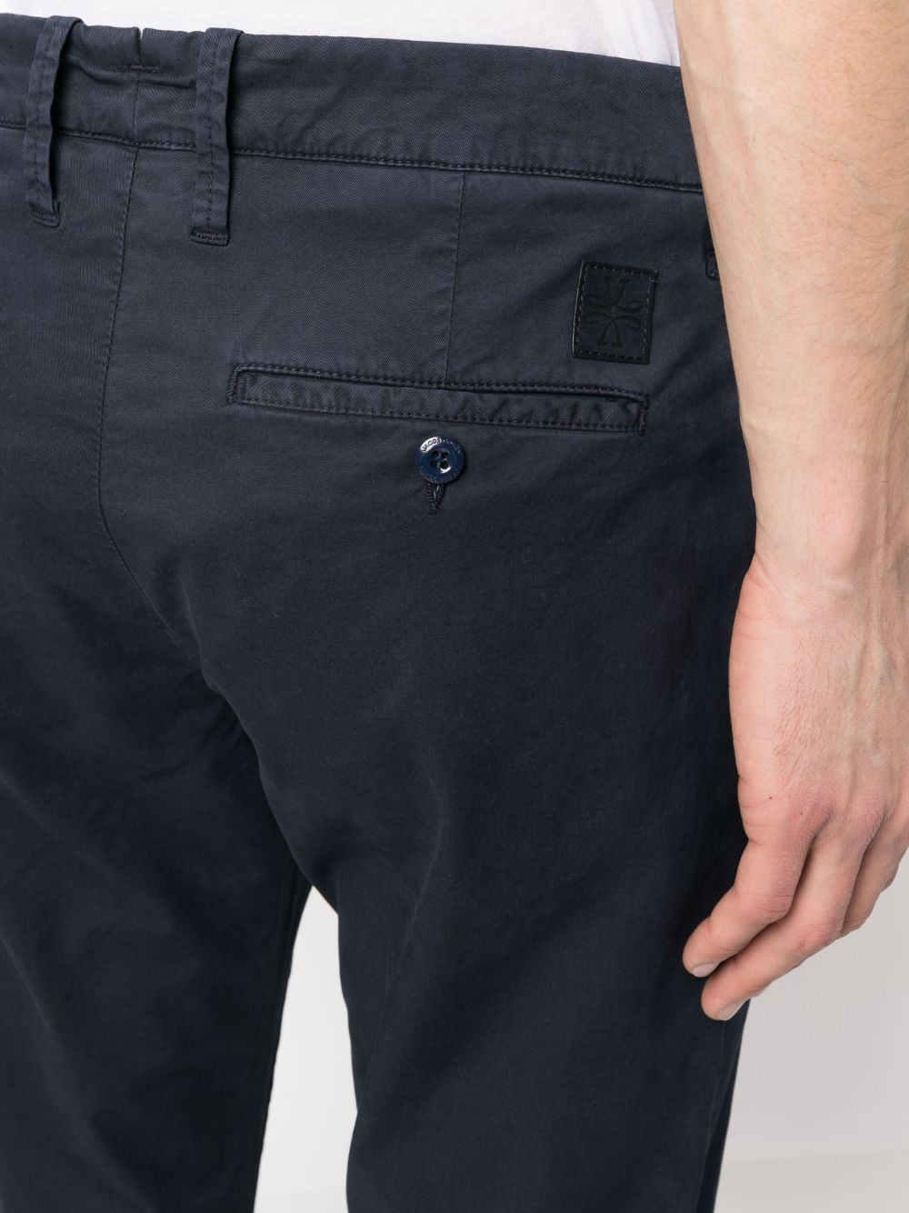 Shop Jacob Cohen Logo-patch Straight-leg Trousers In Blau
