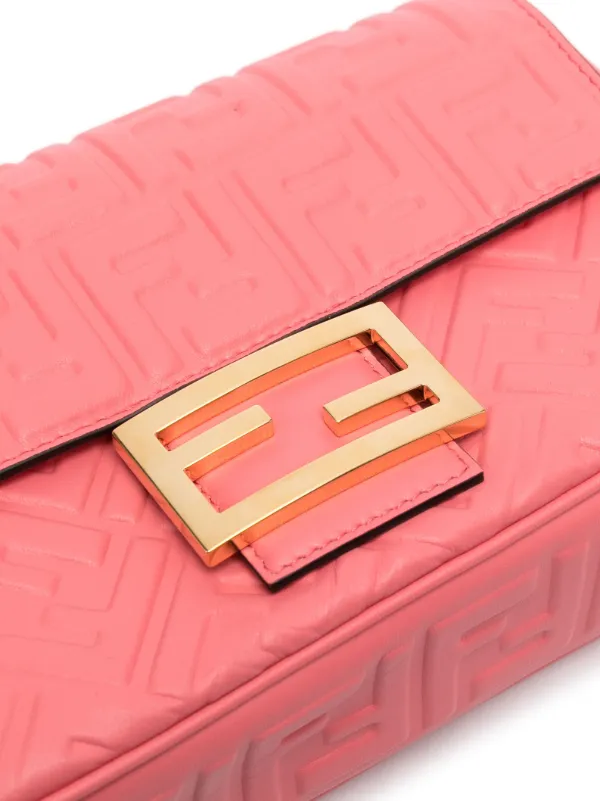 FENDI バゲットチェーン ショルダーバッグ M | ピンク | FARFETCH JP