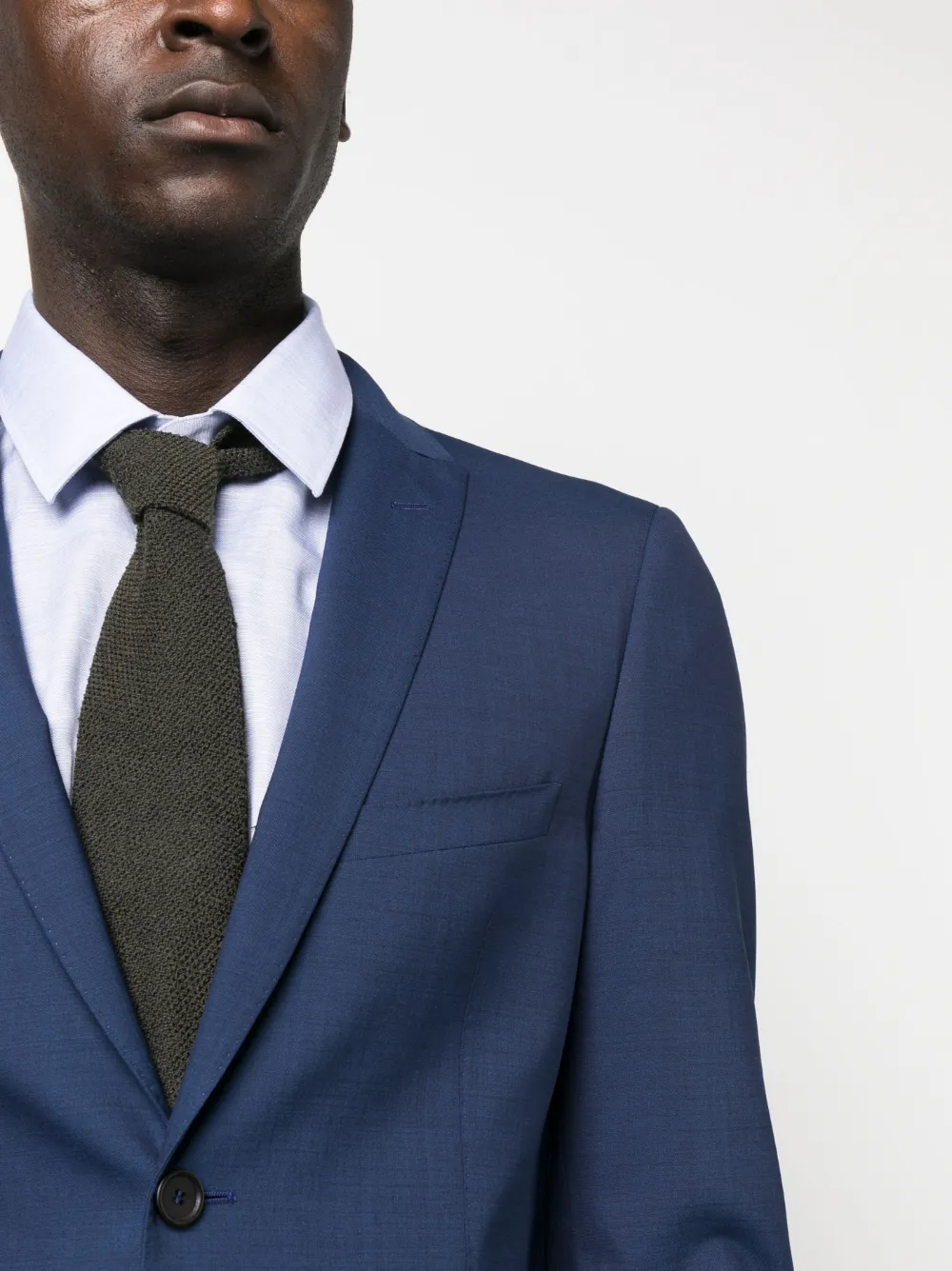 single-breasted suit