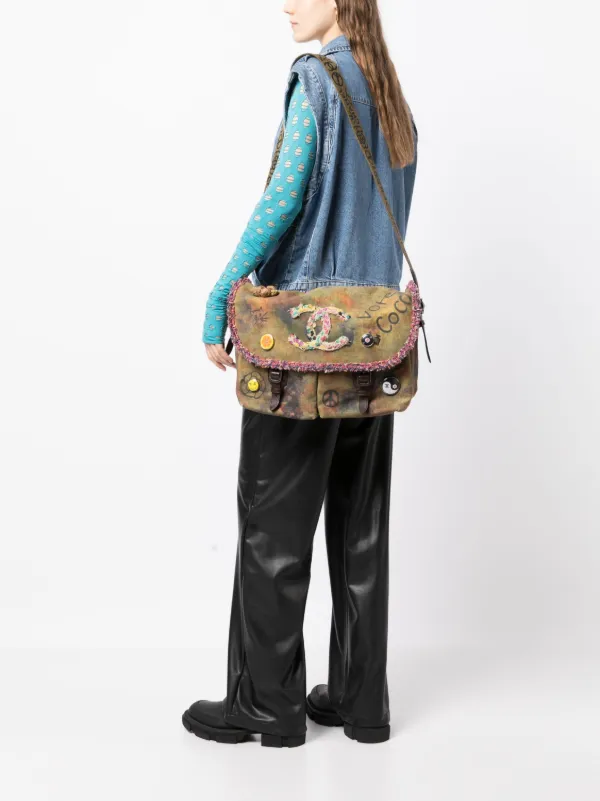 CHANEL Pre-Owned 2015 Votez Coco Messenger Bag | Green | FARFETCH