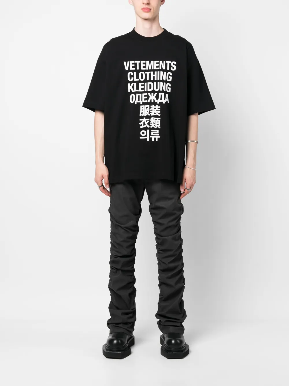 VETEMENTS T-shirt met print - Zwart