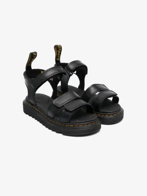 Dr. Martens Kids sandaler med åben tå og logotryk