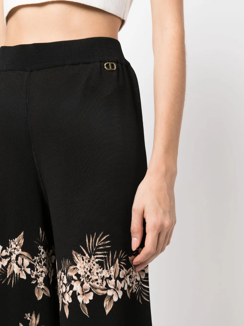 floral-motif cropped knitted trousers