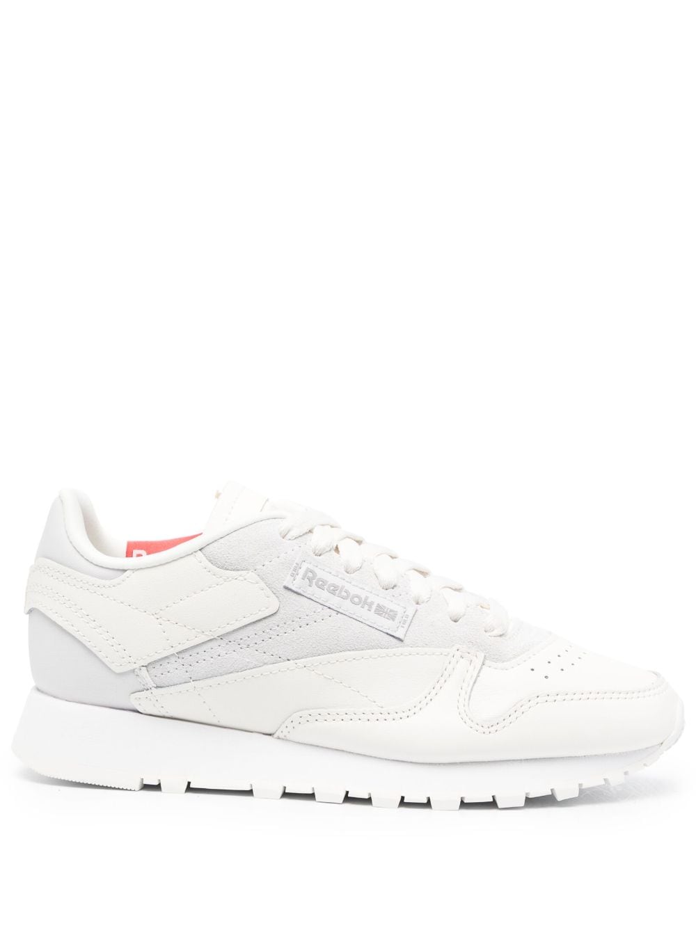 Reebok Logo-patch Low-top Leather Sneakers In White