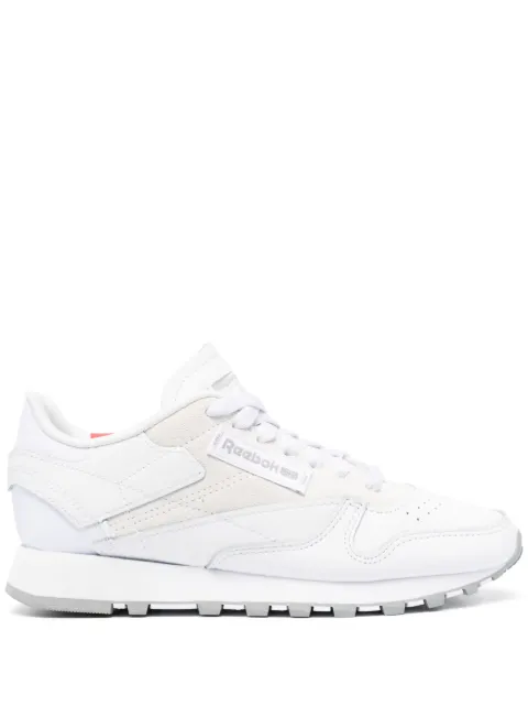 Reebok tenis bajos con agujetas