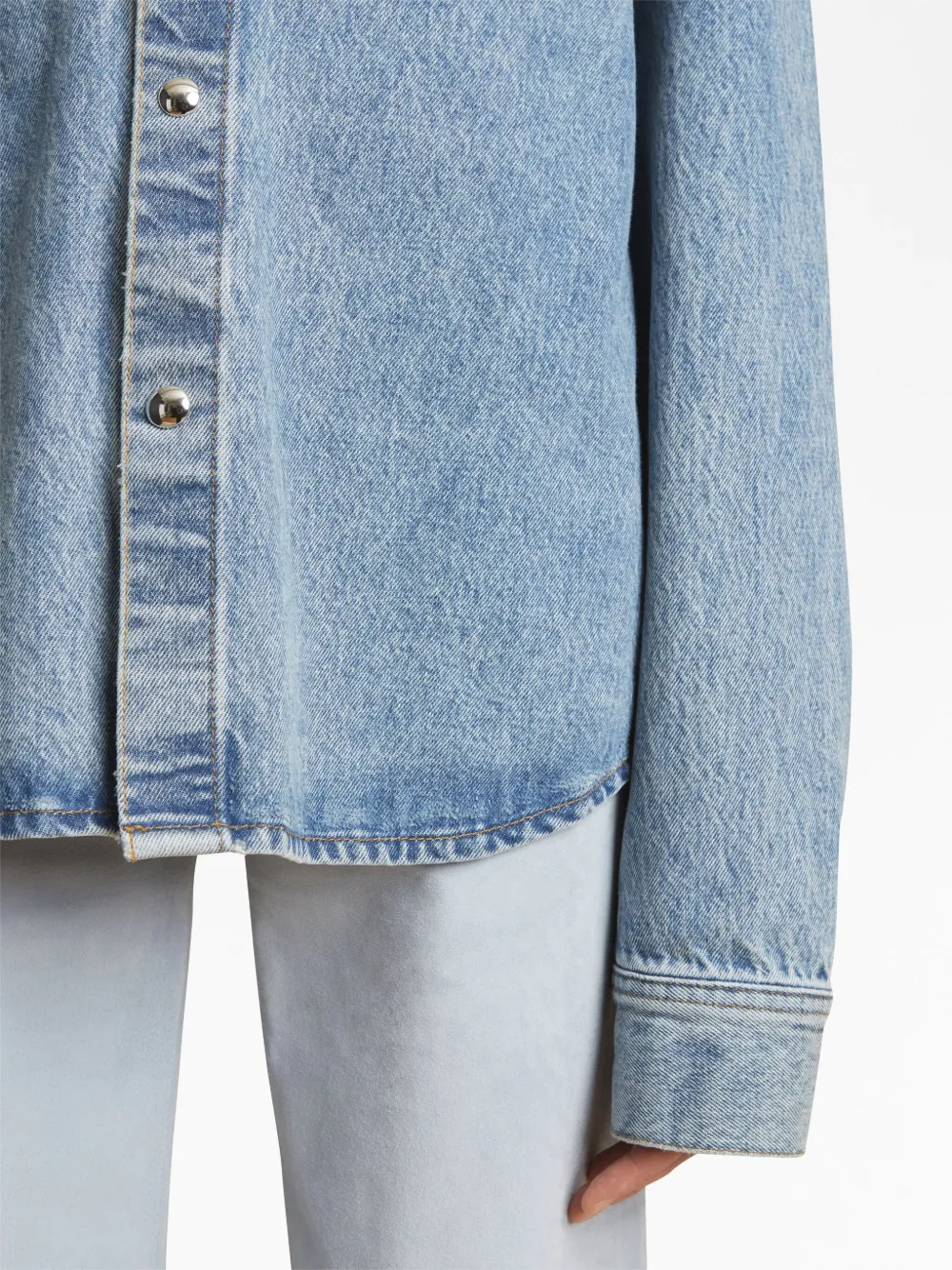 KHAITE The Argo denim shirt | Image 6