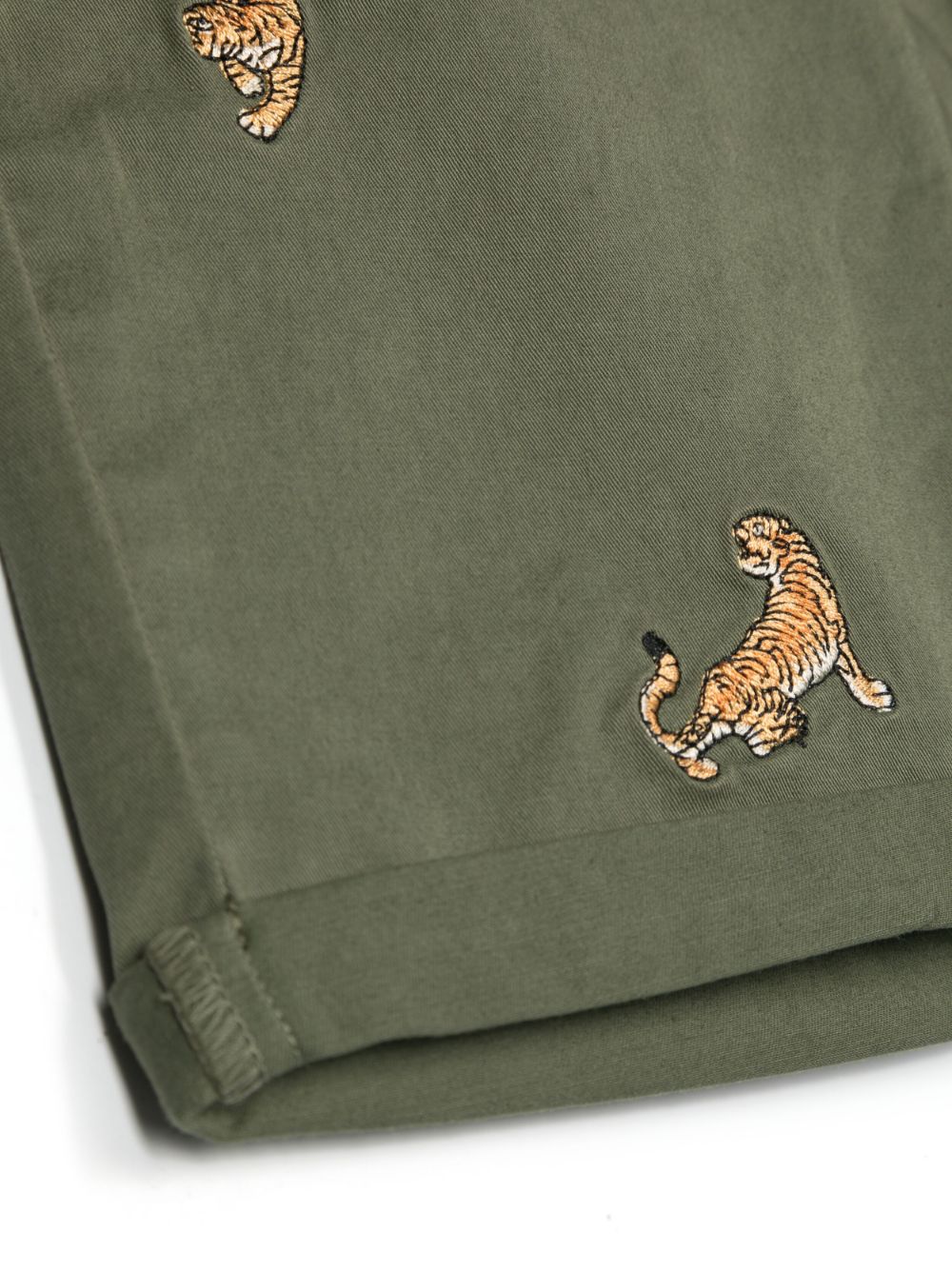 Shop Sun 68 Tiger-embroidered Cargo Shorts In Green