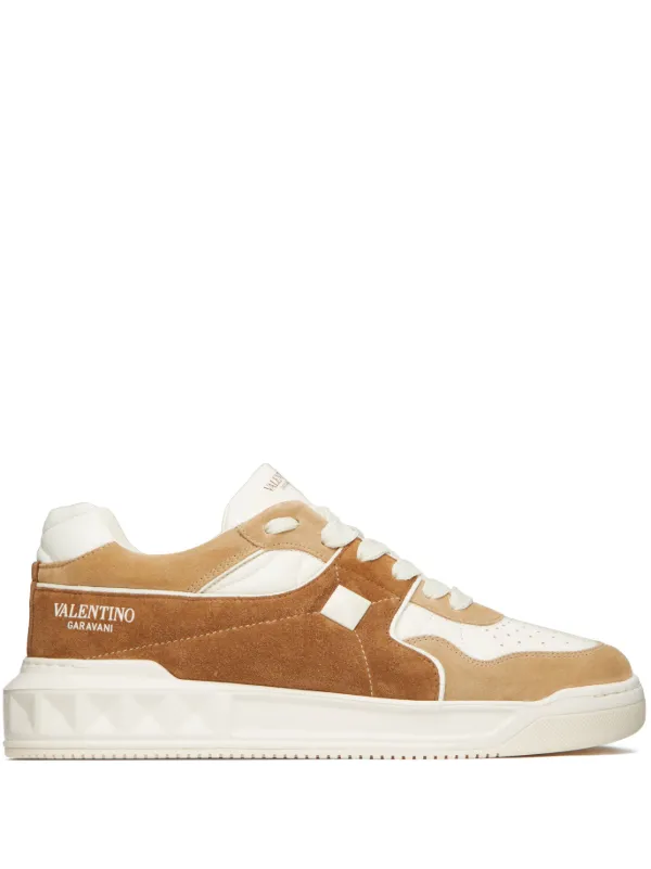 Valentino Garavani ワンスタッズ XL スニーカー | ニュートラル 