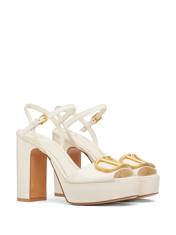 関税込■VALENTINO GARAVANI■VLogo プラットフォーム サンダル VALENTINO*Vロゴ付 レザーコルクプラットフォームサンダル