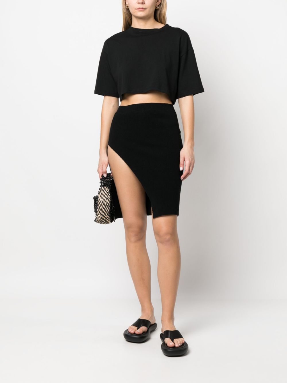 Shop Laneus Ribbed-knit Asymmetric Midi Skirt In Schwarz