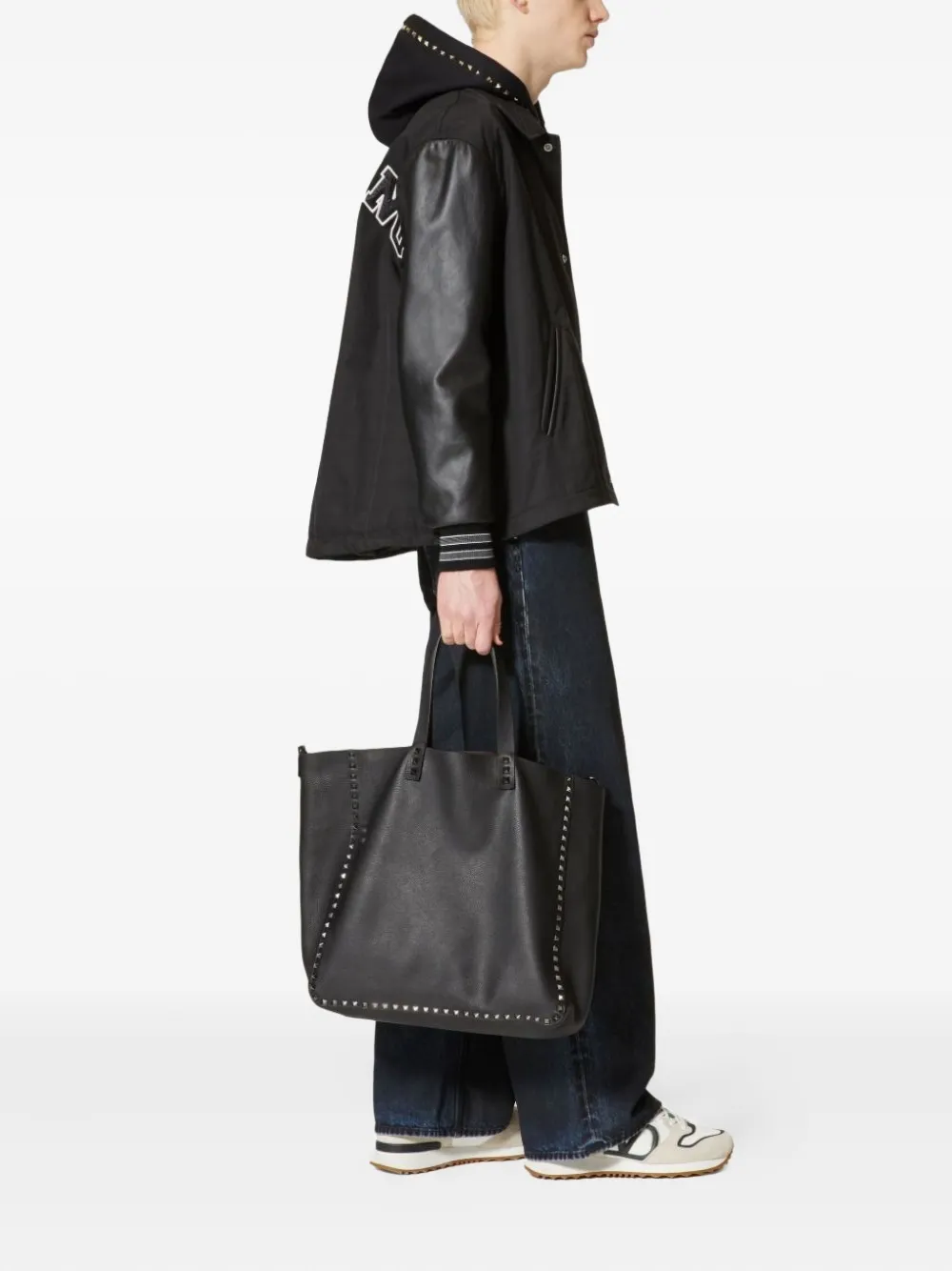 Valentino Garavani レザースリーブ ナイロンスポーツジャケット