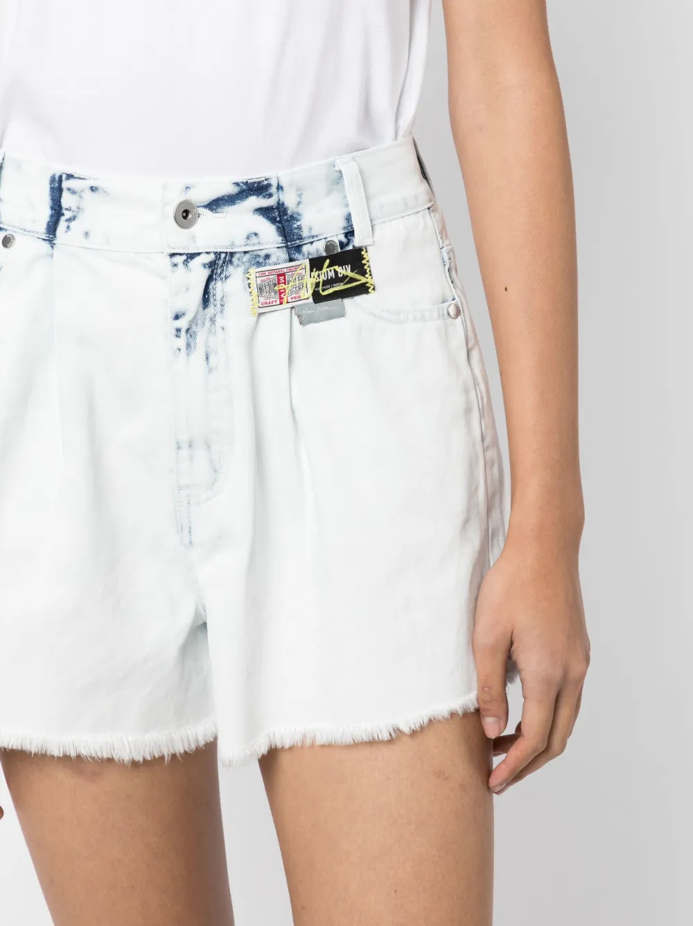 Shop Musium Div. Frayed-edge Denim Shorts In Weiss