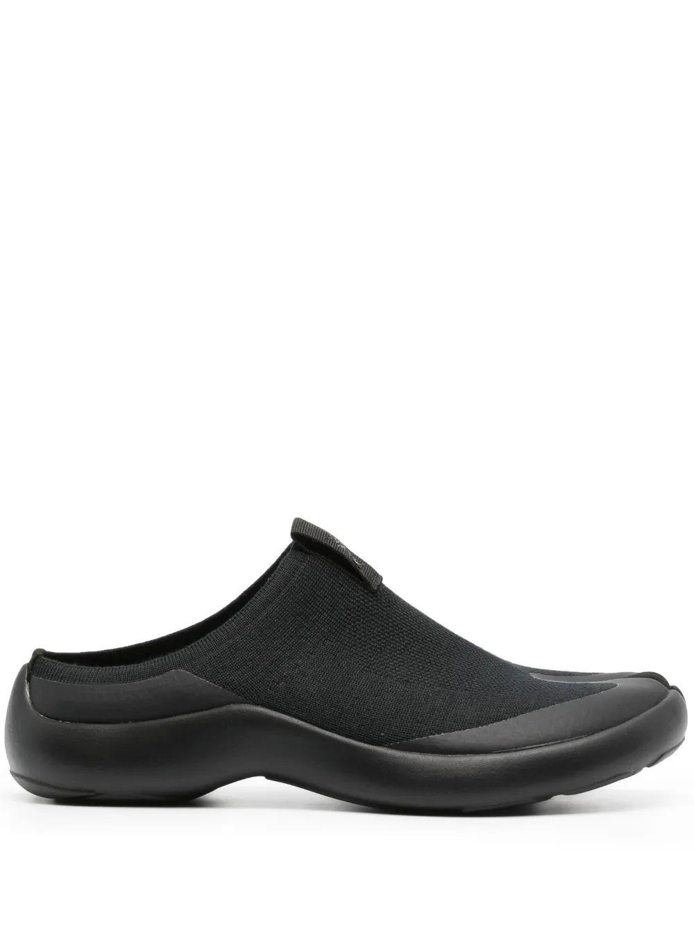 Tabi Footwear Slipper com bico Tabi | Preto | Image 1