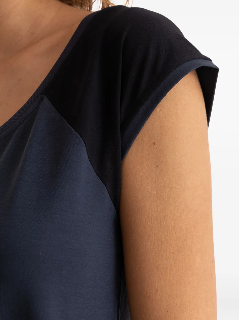 Lygia & Nanny T-shirt met raglan mouwen Blauw