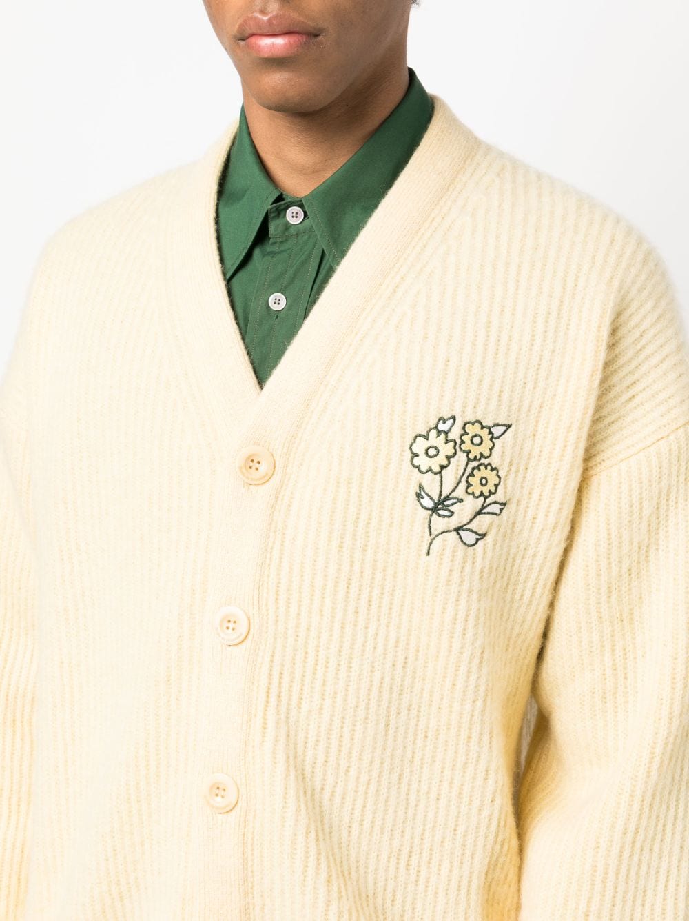 Shop Drôle De Monsieur Embroidered-flower Ribbed Cardigan In Gelb