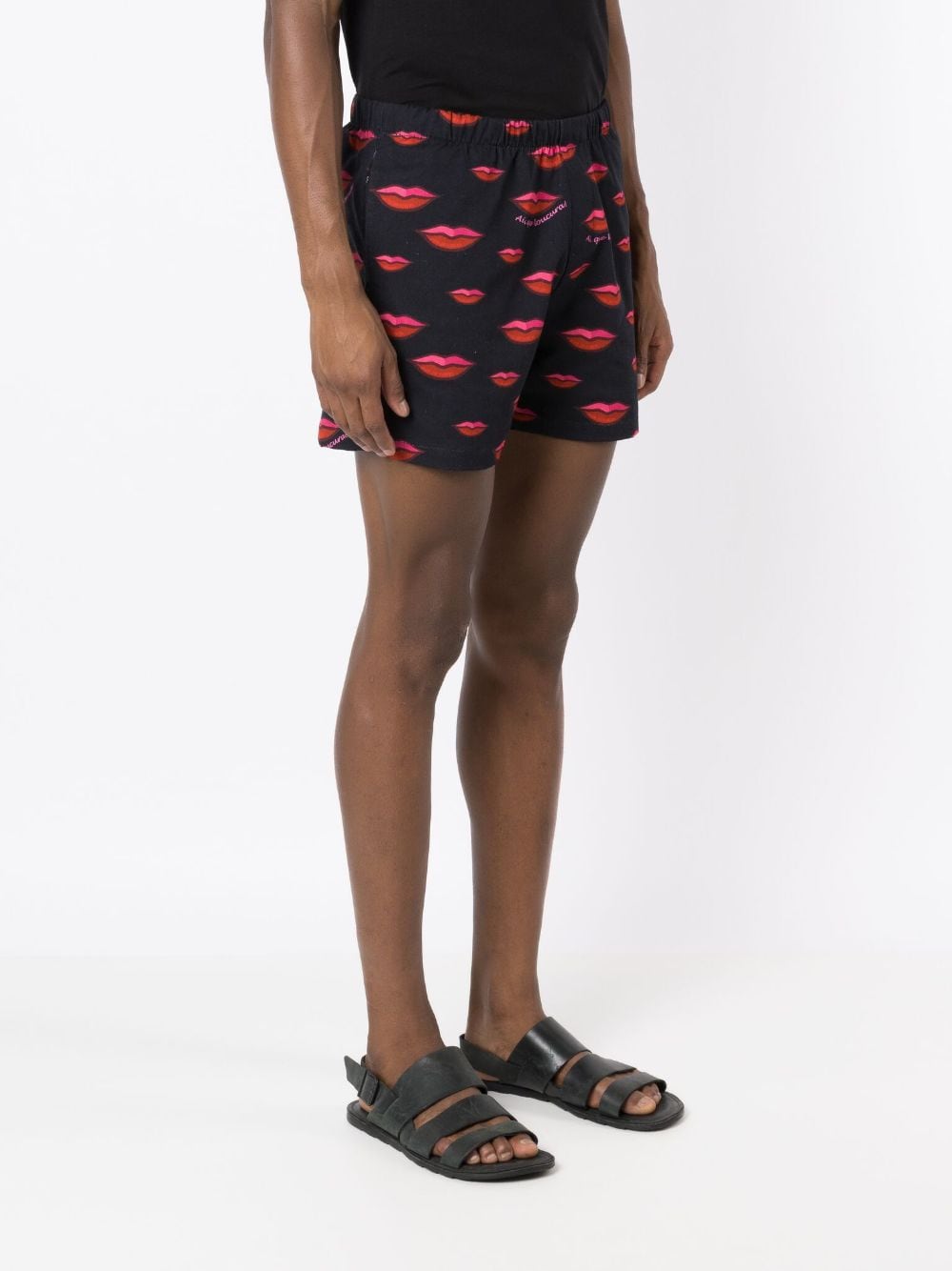 Shop Amir Slama Lips-pattern Cotton Shorts In 黑色