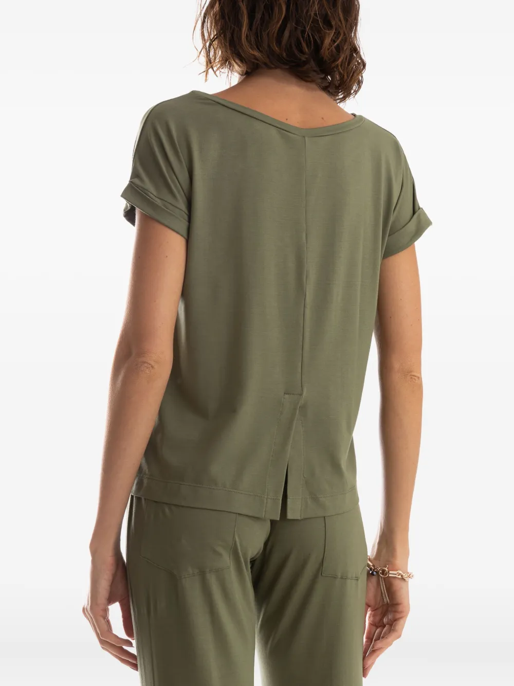 Lygia & Nanny T-shirt met opgerolde mouwen en split Groen