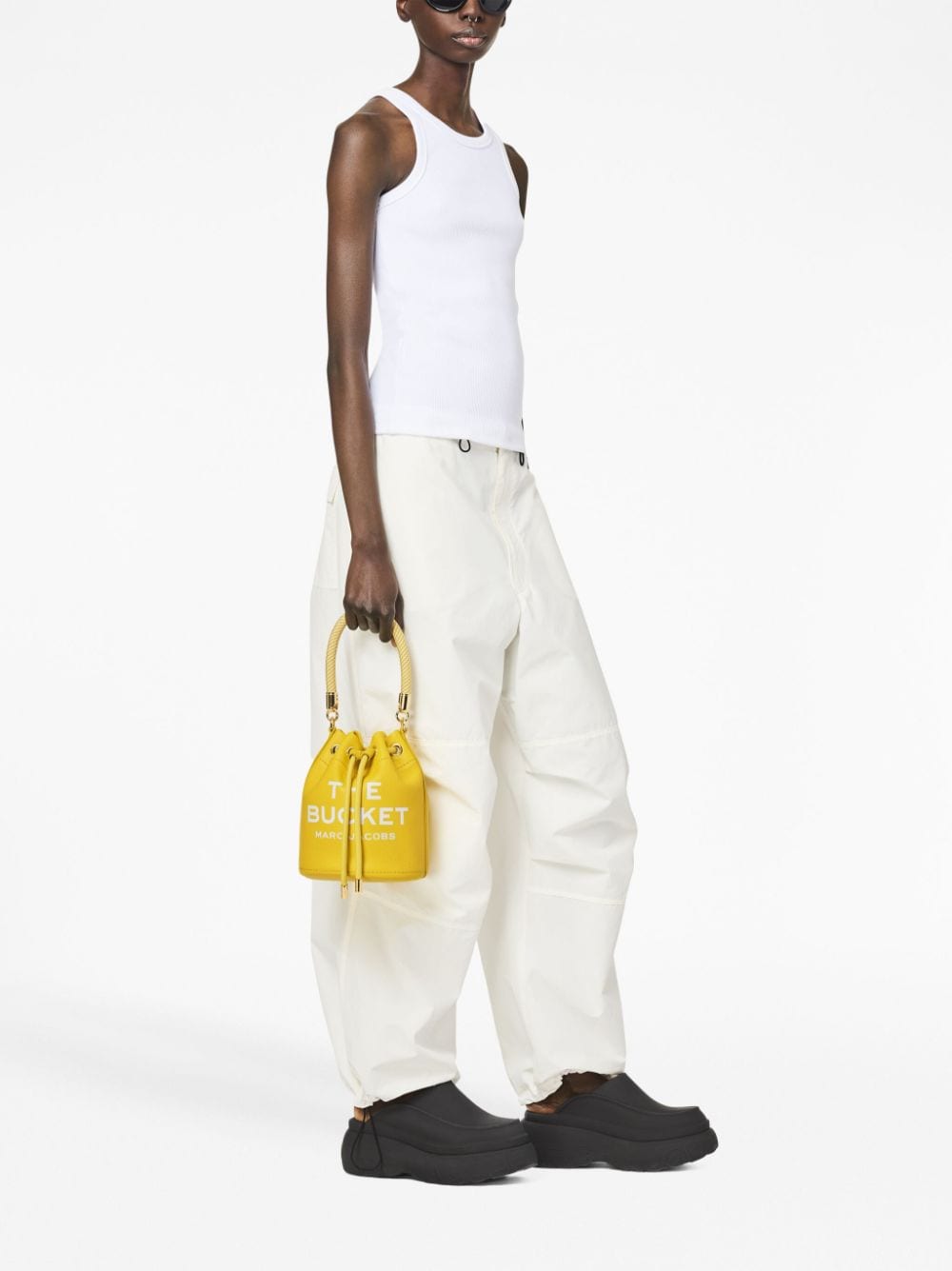 Hermès pre-owned Licol 19 Bucket Bag - Farfetch