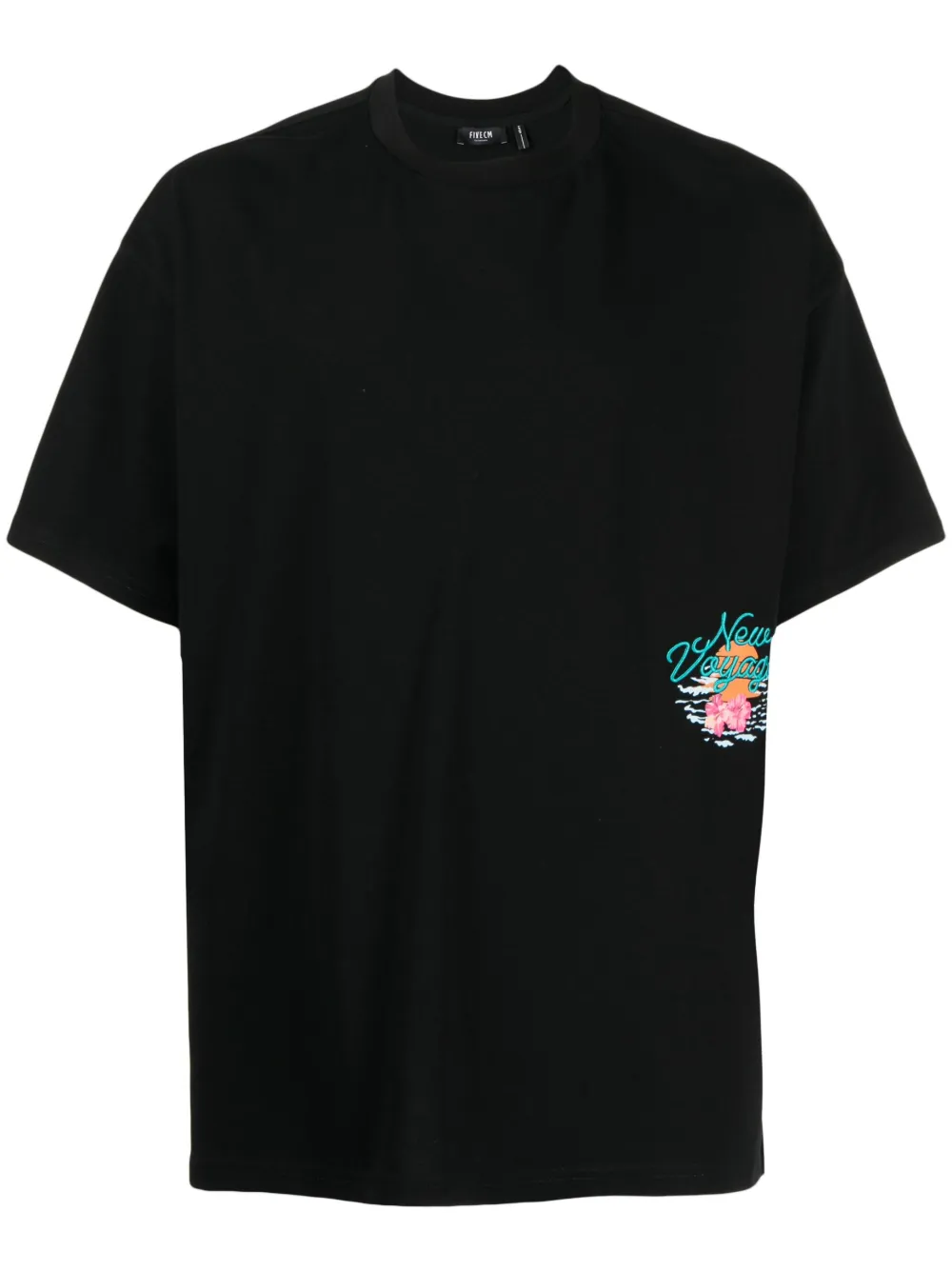 Five Cm Graphic-print Short-sleeved T-shirt In Black