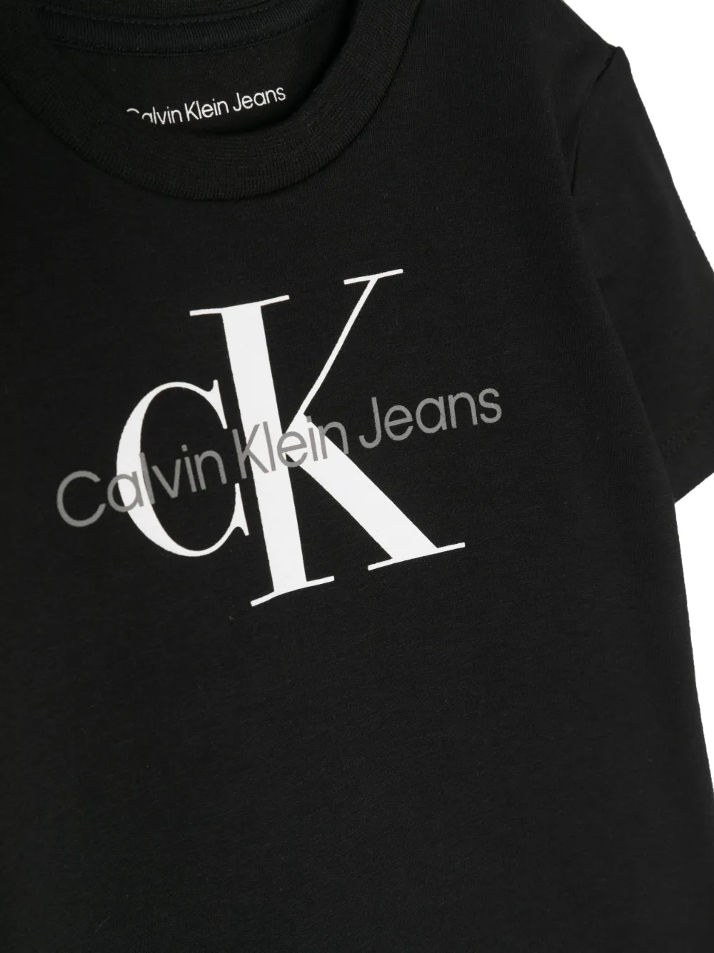 Calvin Klein Logo-print Short-sleeve T-shirt In Black