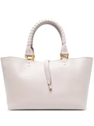Chloé